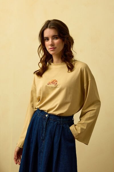 Bej Kruvasan Baskılı Basic Body