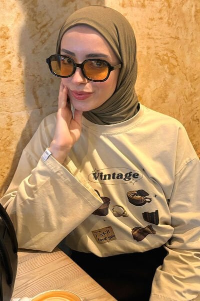 Bej Vintage Baskılı Basic Body