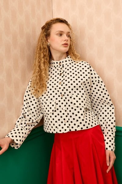 Beyaz Siyah Puantiyeli Keten Ceket