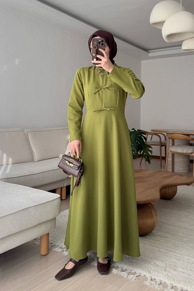 Yağ Yeşili Fiyonk Detay Krep Elbise / Sema Tektaş