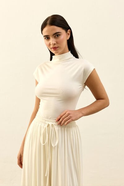 Ekru Ring Viskon T Kol Bluz