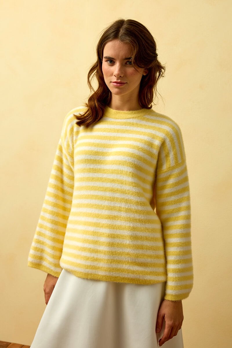 Limon Sarısı Çizgili Peluş Kazak