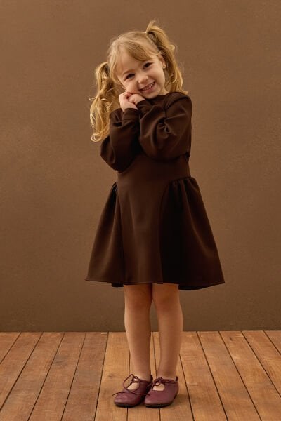 Acı Kahve Krep Korsaj Detay Çocuk Elbise