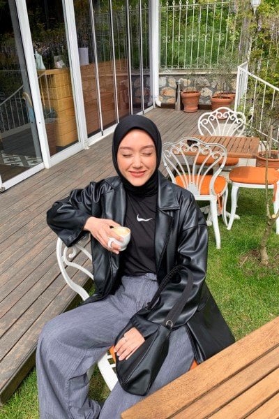 Siyah Deri Ceket I Melek