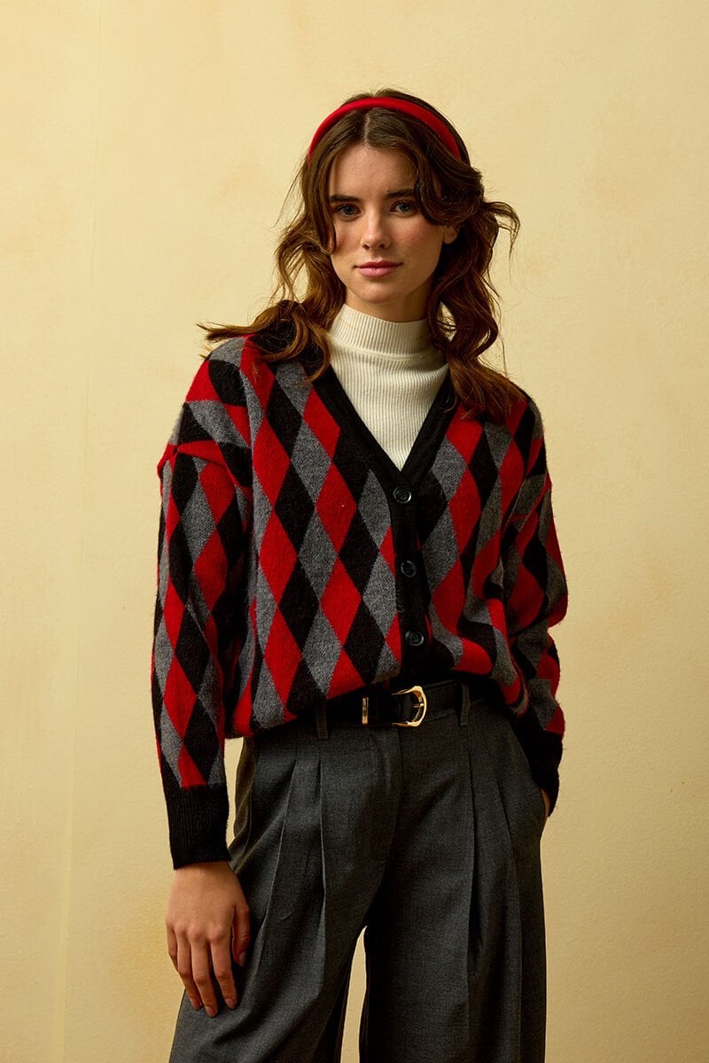 Kırmızı Baklava Desenli Triko Hırka