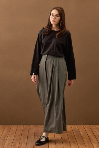 Siyah Süprem Basic Düz Kol Body & Antrasit Poliviskon Etekli Pantolon