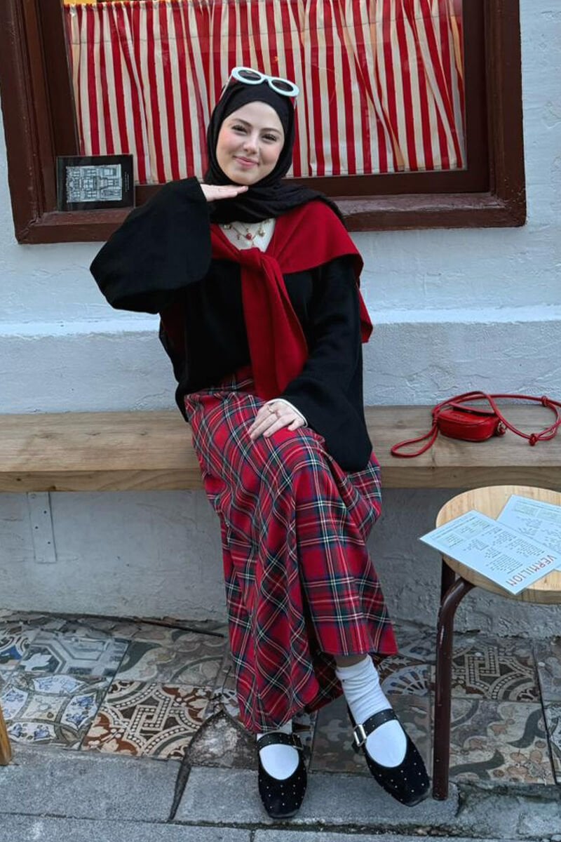 Kırmızı Ekose Kloş Etek