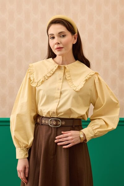 Tereyağ Sarısı Yakası Fırfırlı Crop Gömlek