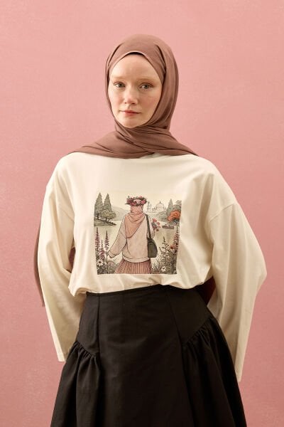 Ekru Papatya Kız Baskılı Basic Body