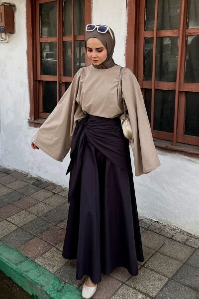 Taş Süprem Yarasa Kol Crop & Siyah Bağlamalı Pamuk Etek