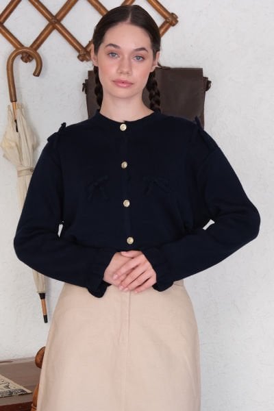 Lacivert Fiyonklu Hırka