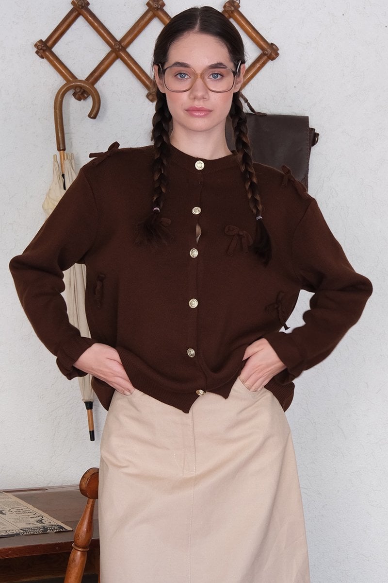 Acı Kahve Fiyonklu Hırka