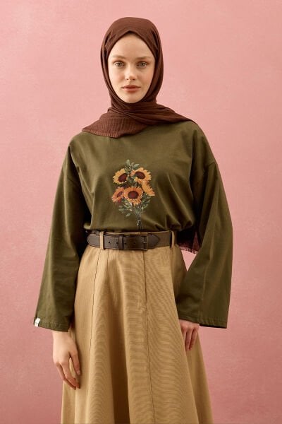 Haki Ay Çiçeği Baskılı Basic Body