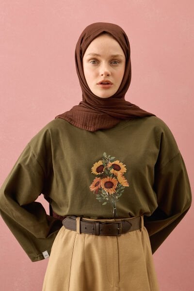 Haki Ay Çiçeği Baskılı Basic Body