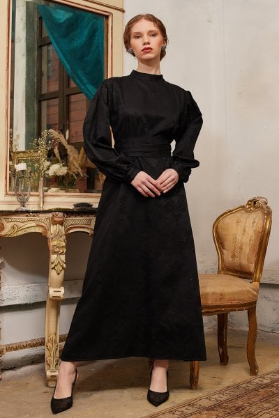 Siyah Jakarlı Abiye