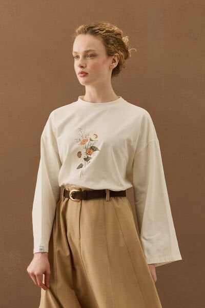 Ekru Papatya Baskılı Basic Body