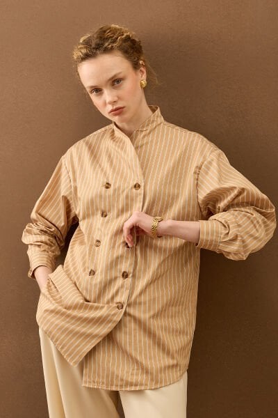 Karamel Çizgili Çok Düğmeli Ceket