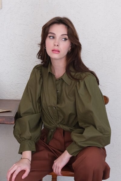 Haki Klasik Yaka Crop Gömlek