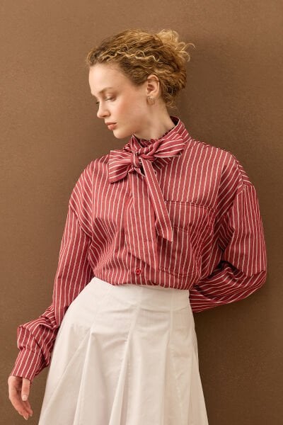 Bordo Çizgili Fularlı Gömlek