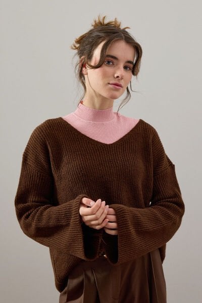 Acı Kahve V Yaka Triko Kazak