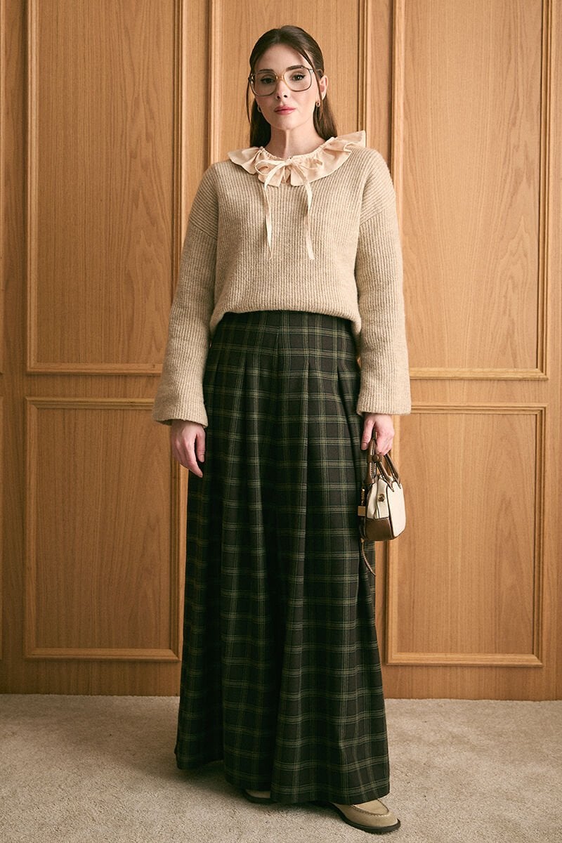 Vizon V Yaka Triko Kazak & Acı Kahve Ekose Pile Detay Bol Paça Pantolon Takım