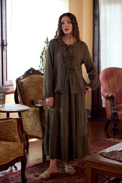 Haki Müslin 3 Fiyonklu Bluz