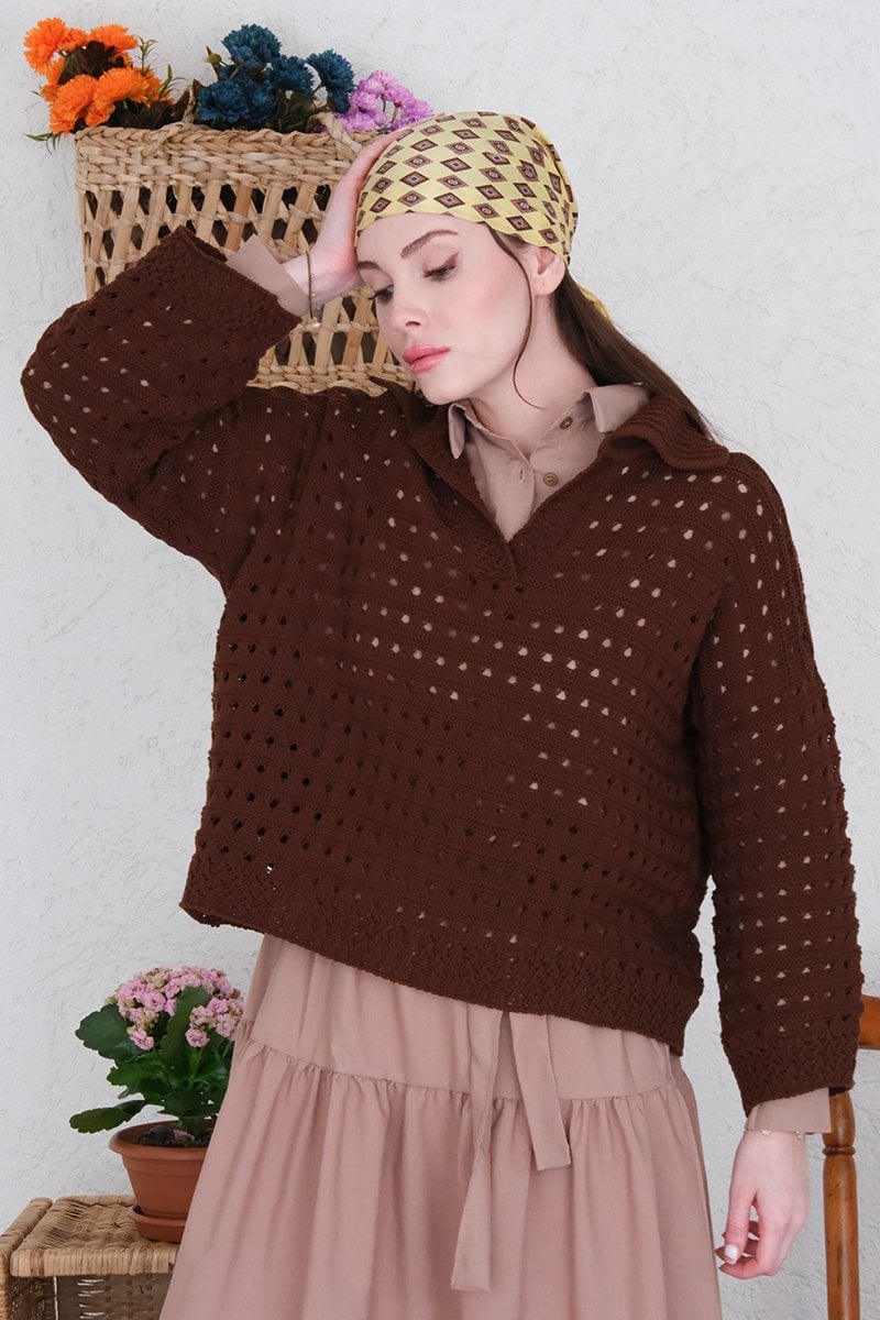 Kahverengi Ajurlu V Yaka Triko Crop