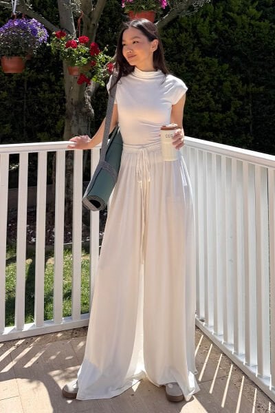 Ekru Viskon Dökümlü Pantolon