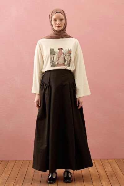 Siyah Keten Pile Detay Etek