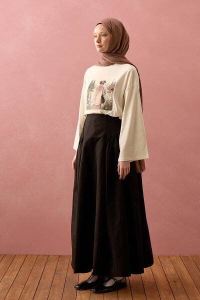 Siyah Keten Pile Detay Etek