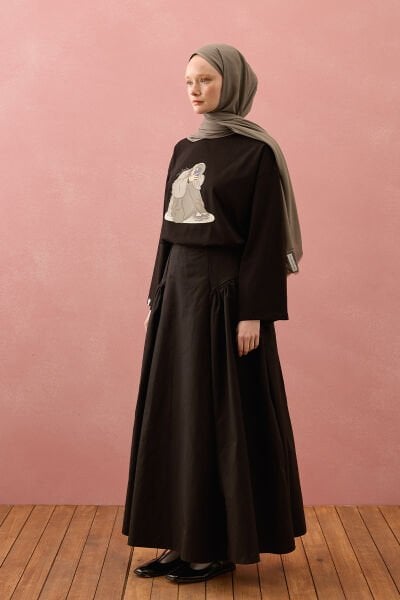 Siyah Keten Pile Detay Etek