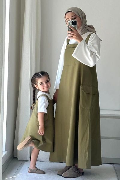 Anne - Çocuk Haki Duck Keten Etekli Salopet Takım & Anne - Çocuk Ekru Body