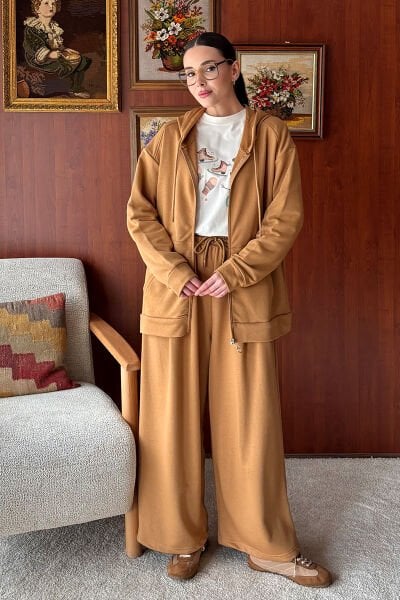 Karamel 3 İplik Uzun Fermuarlı Eşofman Takım