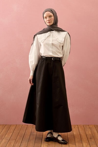 Siyah Keten Kloş Etek