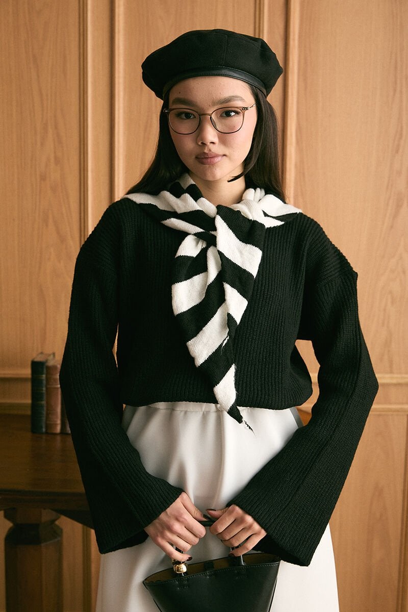 Siyah Çizgili Atkı