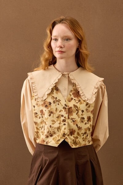 Karamel Çiçek Desenli Vintage Yelek