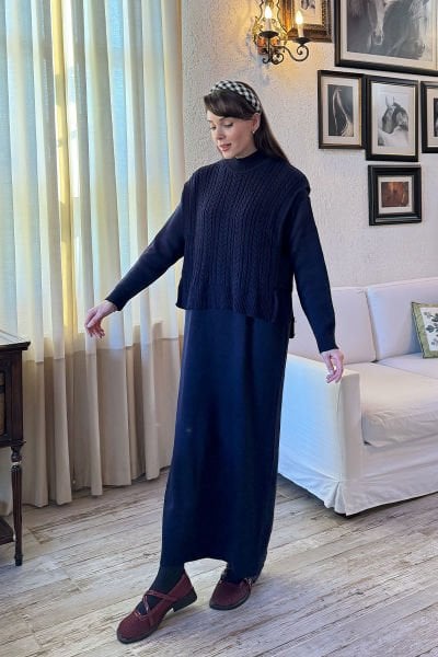 Lacivert Süveterli Takım Triko Elbise