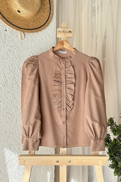 Karamel Fırfırlı Hakim Yaka Crop Gömlek