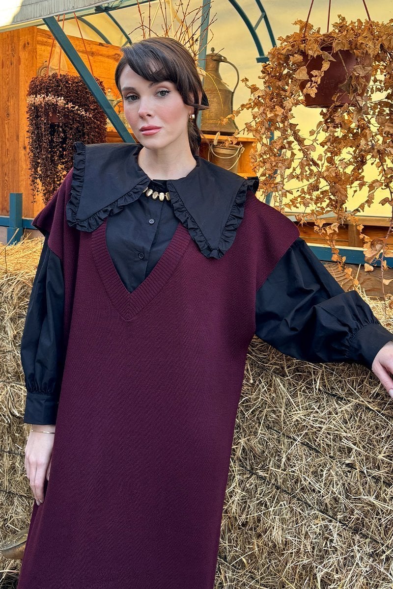 Siyah Yakası Fırfırlı Crop Gömlek