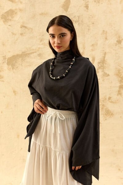 Siyah Organik Keten Pelerin Kol Bluz