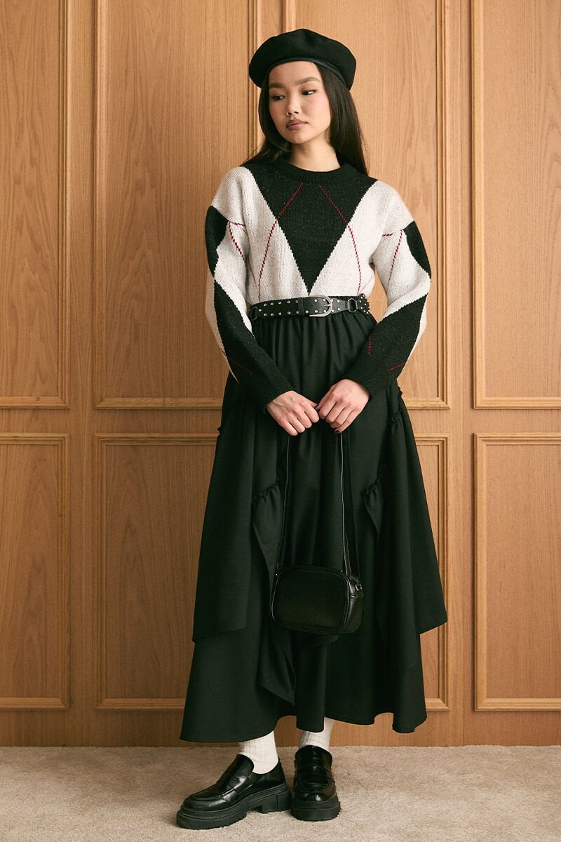 Siyah Baklava Desen Triko Kazak & Siyah Poliviskon Bohem Kat Etek Takım