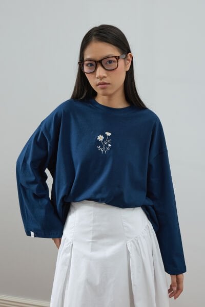 Lacivert Nakışlı Body