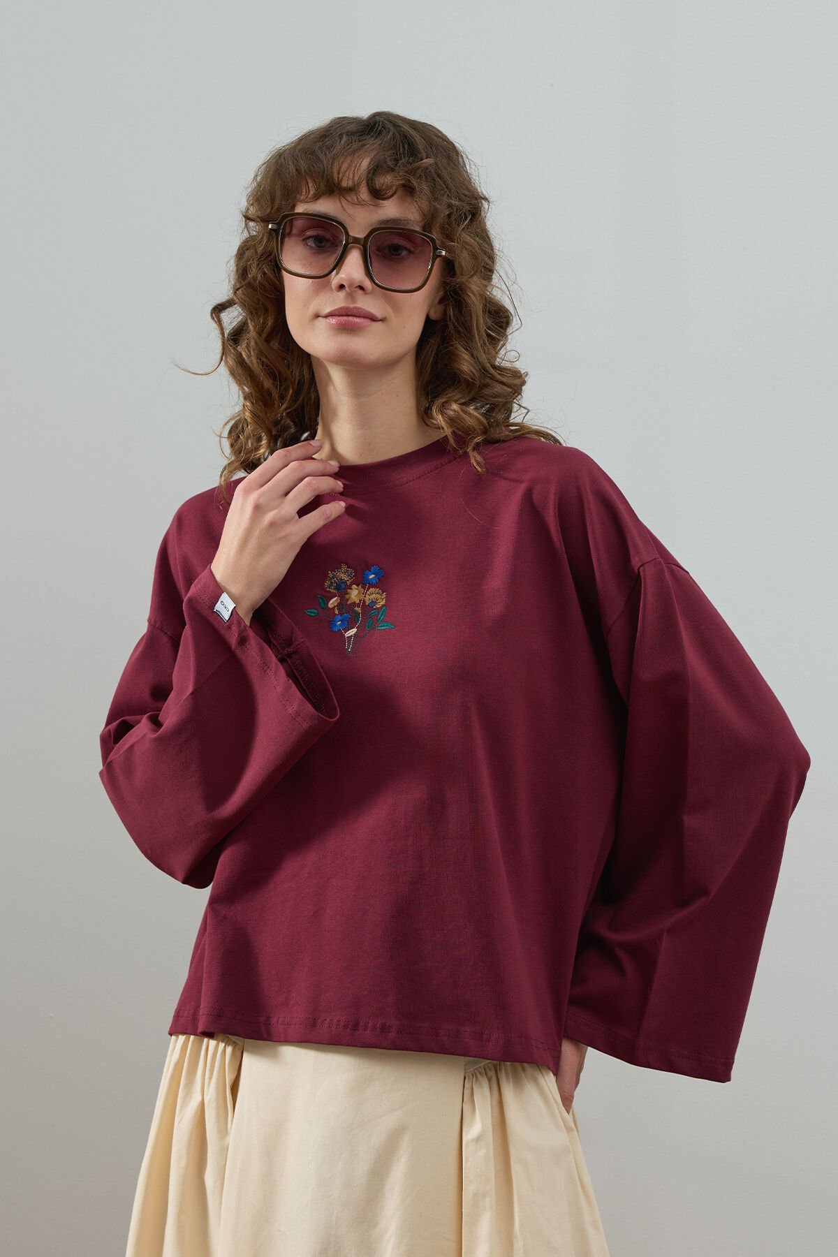 Bordo Nakışlı Body