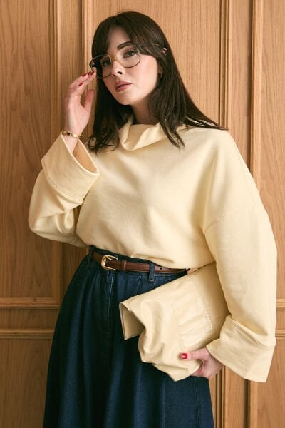 Tereyağ Sarısı Dik Yaka Kışlık Bluz