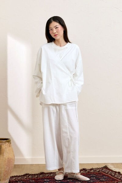 Beyaz Organik Keten Bağlamalı Tunik & Şalvar Pantolon Takım