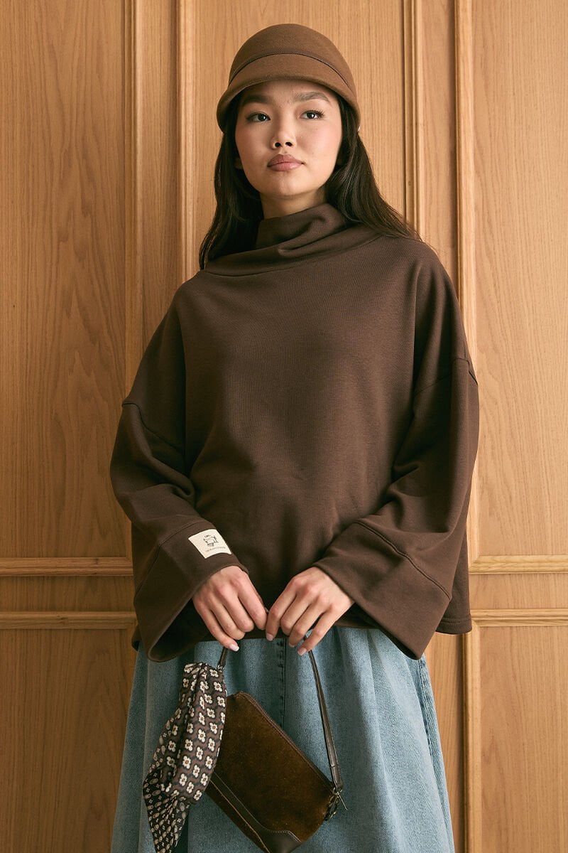 Acı Kahve Dik Yaka Kışlık Body