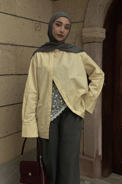 Tereyağ Sarısı Ön Yırtmaçlı Gömlek