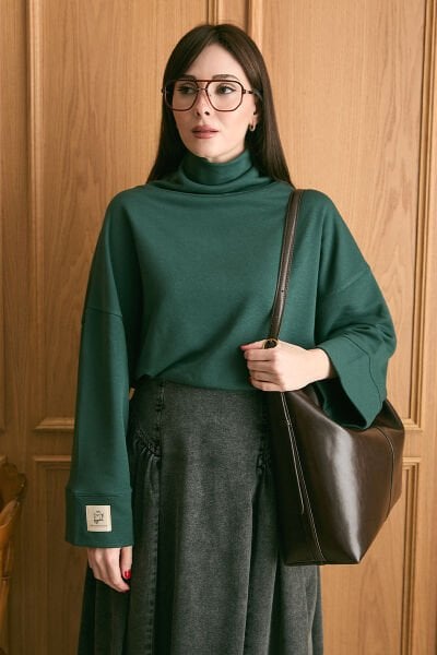 Zümrüt Dik Yaka Kışlık Body