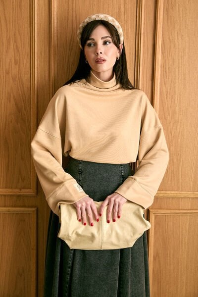 Bej Dik Yaka Kışlık Bluz