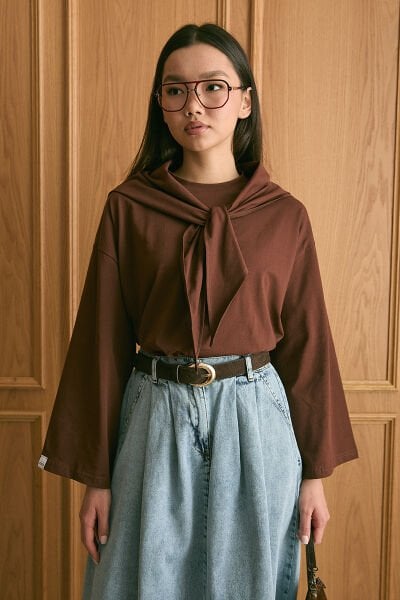 Açık Kahve Fularlı Body